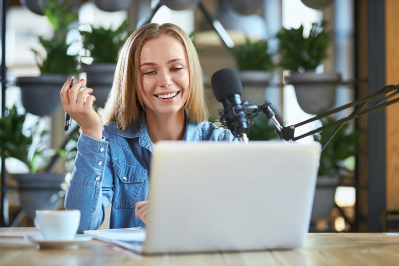 Вебкам-модель: как начать работу в интернете?
